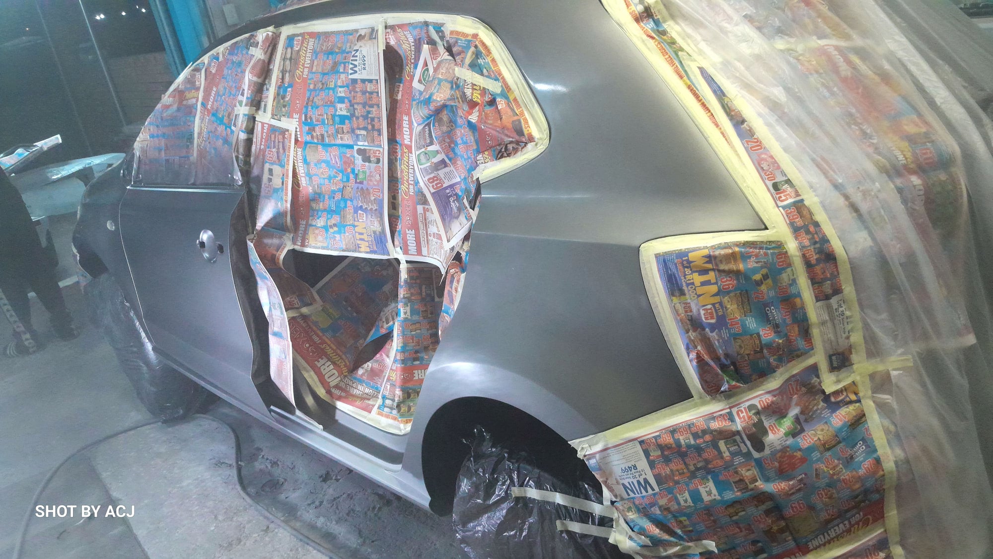 ACJ Spraypainting and Panelbeating vehicle prepared for spraypainting in the workshop